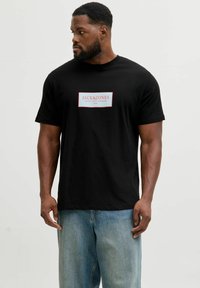 Футболка Футболка