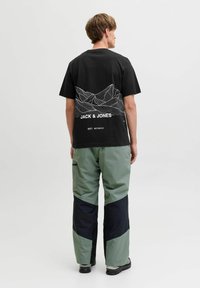 Футболка Футболка