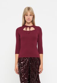 Майка с рукавом три четверти