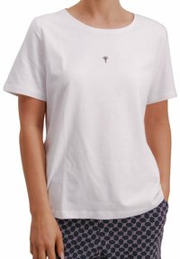 Футболка Футболка