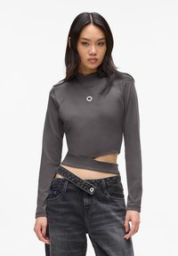 Лонгслив Лонгслив