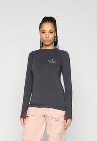 Спортивная майка