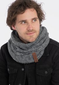 Круглый шарф Круглый шарф