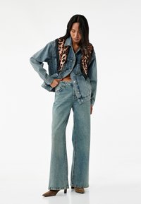 Широкие брюки