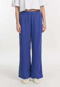 Широкие брюки