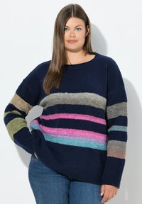 Пуловер в полоску Пуловер в полоску