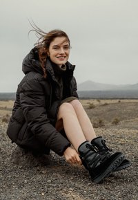 Зимние ботинки