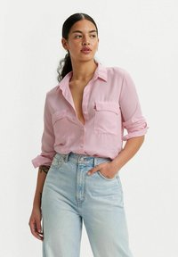 Джинсовая блузка