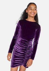 Платье Платье