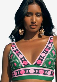 Верх от бикини