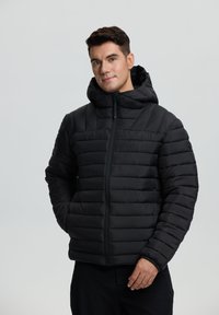 Зимняя куртка Зимняя куртка