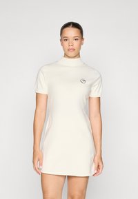 Спортивное платье