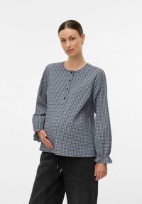 Блузка Блузка