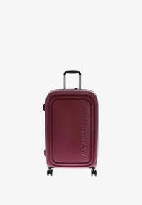 Чемодан на колесах Чемодан на колесах