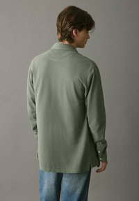 Рубашка Рубашка