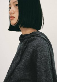 Пуловер Пуловер