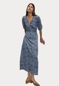 Летнее платье Летнее платье