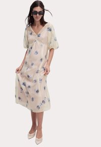 Летнее платье Летнее платье