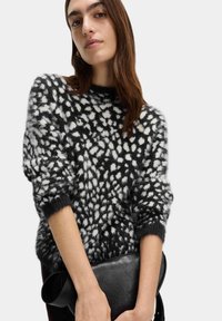 Пуловер Пуловер