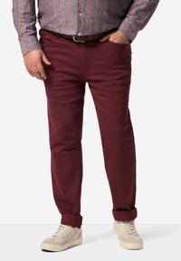 Прямые джинсы