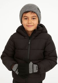 Перчатки Перчатки