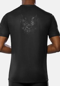 Спортивная майка