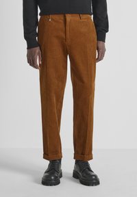 Вельветовые брюки