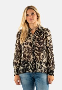 Блузка-рубашка