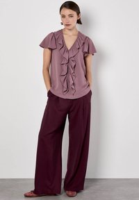 Блузка Блузка