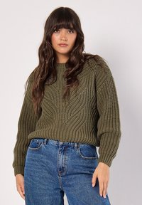 Пуловер Пуловер