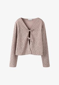 Вязаная кофта