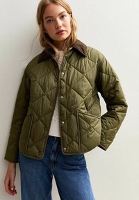 Вельветовая куртка