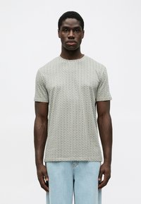 Футболка Футболка