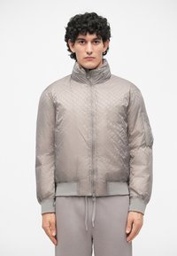 Зимняя куртка Зимняя куртка