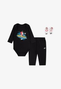 Брюки Брюки