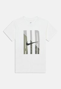 Футболка Футболка