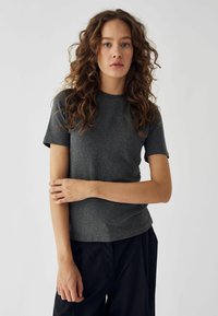 Футболка Футболка