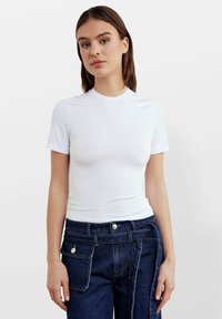 Футболка Футболка