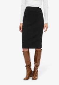 Юбка-карандаш