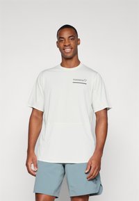 Спортивная майка Спортивная майка