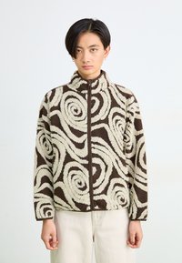 Флисовая куртка