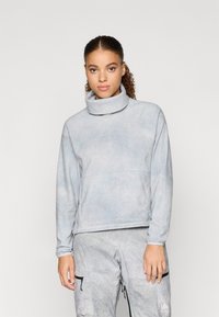 Флисовая кофта