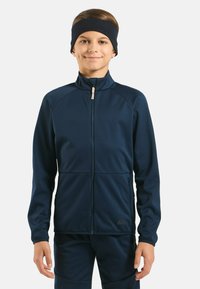 Спортивная куртка Спортивная куртка