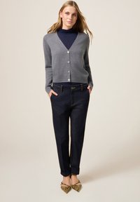 Кардиган Кардиган