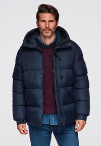 Зимняя куртка