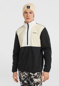 Флисовая кофта