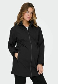 Короткое пальто