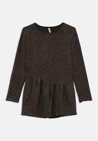 Платье Платье