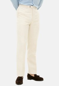 Льняные брюки