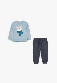 Набор одежды Набор одежды